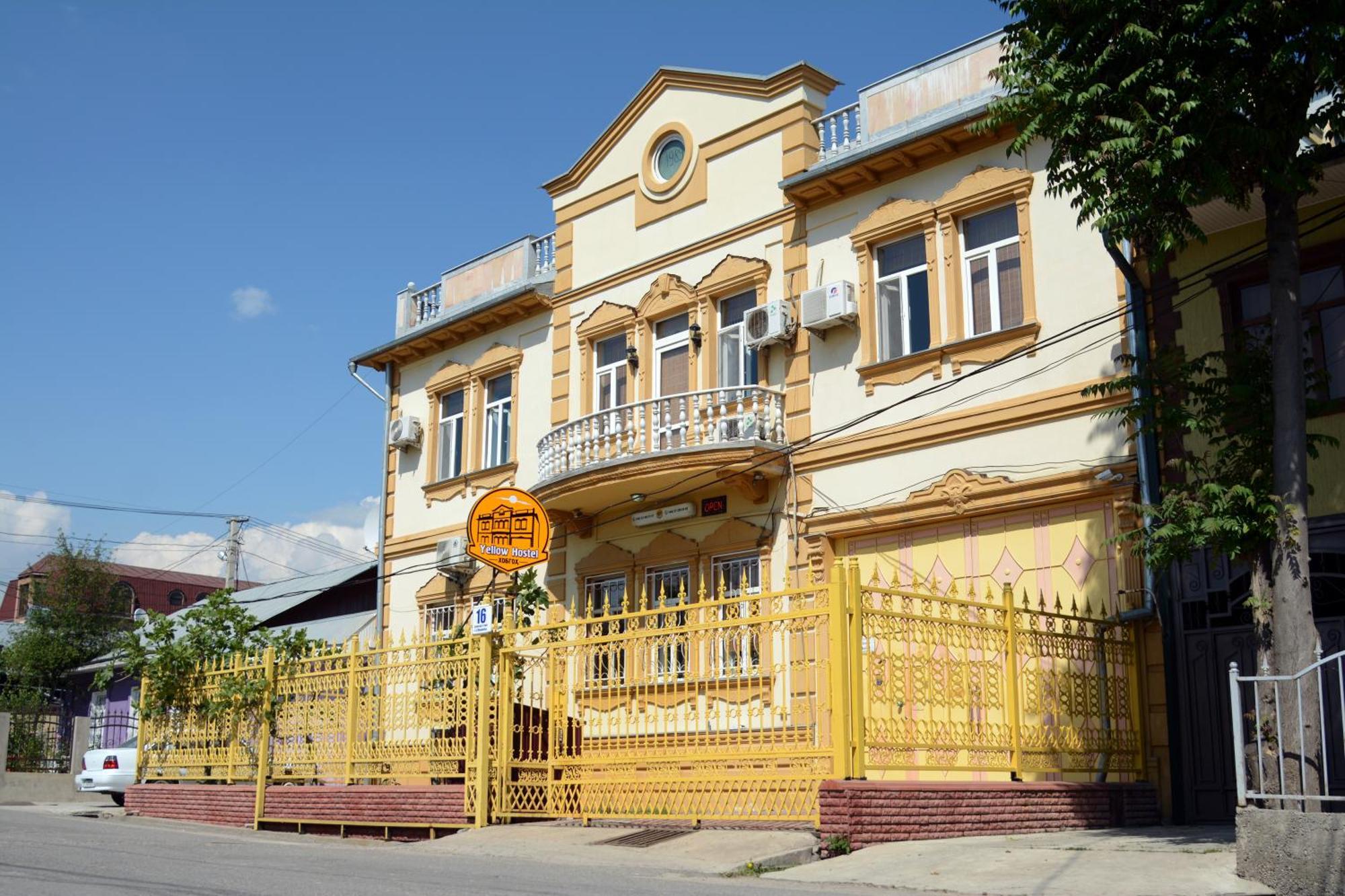 Yellow Hostel Dushanbe Exterior photo