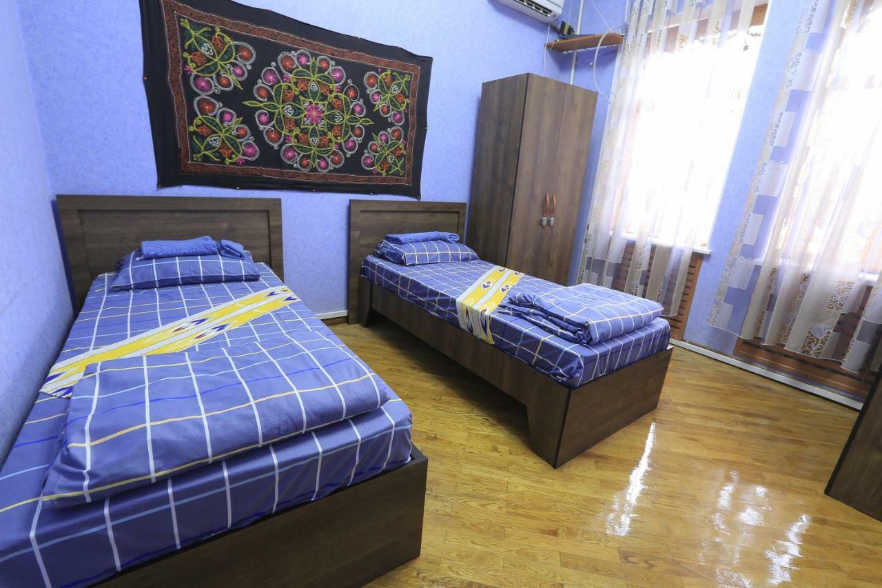Yellow Hostel Dushanbe Exterior photo